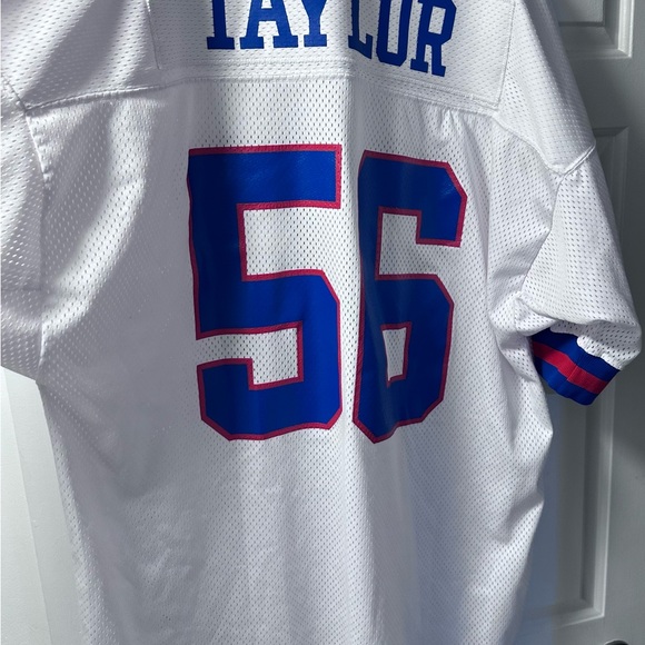 NFL NEW GIANTS LAWRENCE TAYLOR NEW GIANTS JERSEY - Picture 2 of 7